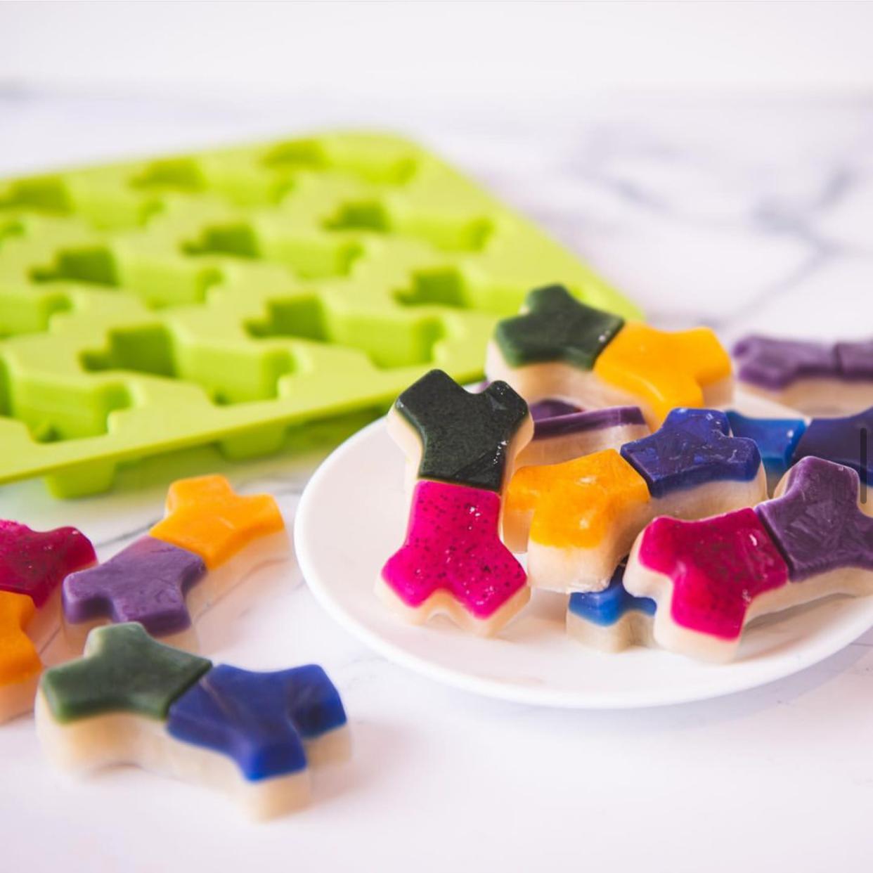 Frozen pupsicle treats made with treat making molds 